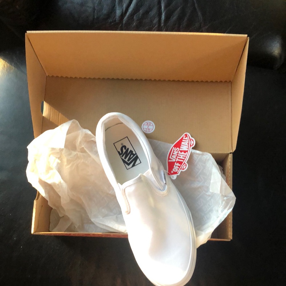 Vans Classified Slip-on Sneakers - Picture 2 of 7